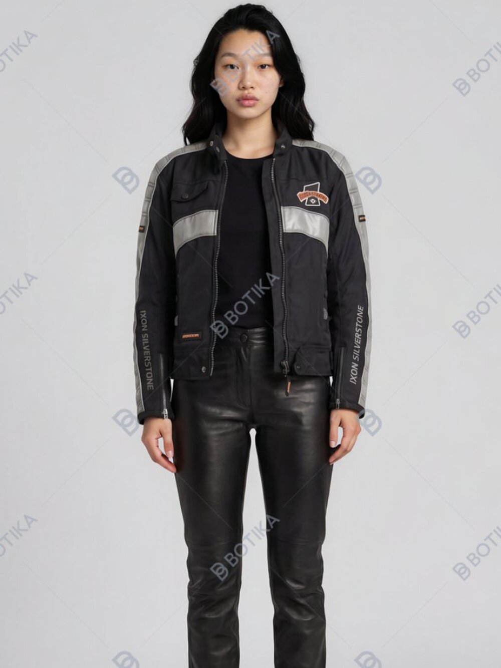 Motorcycle jacket